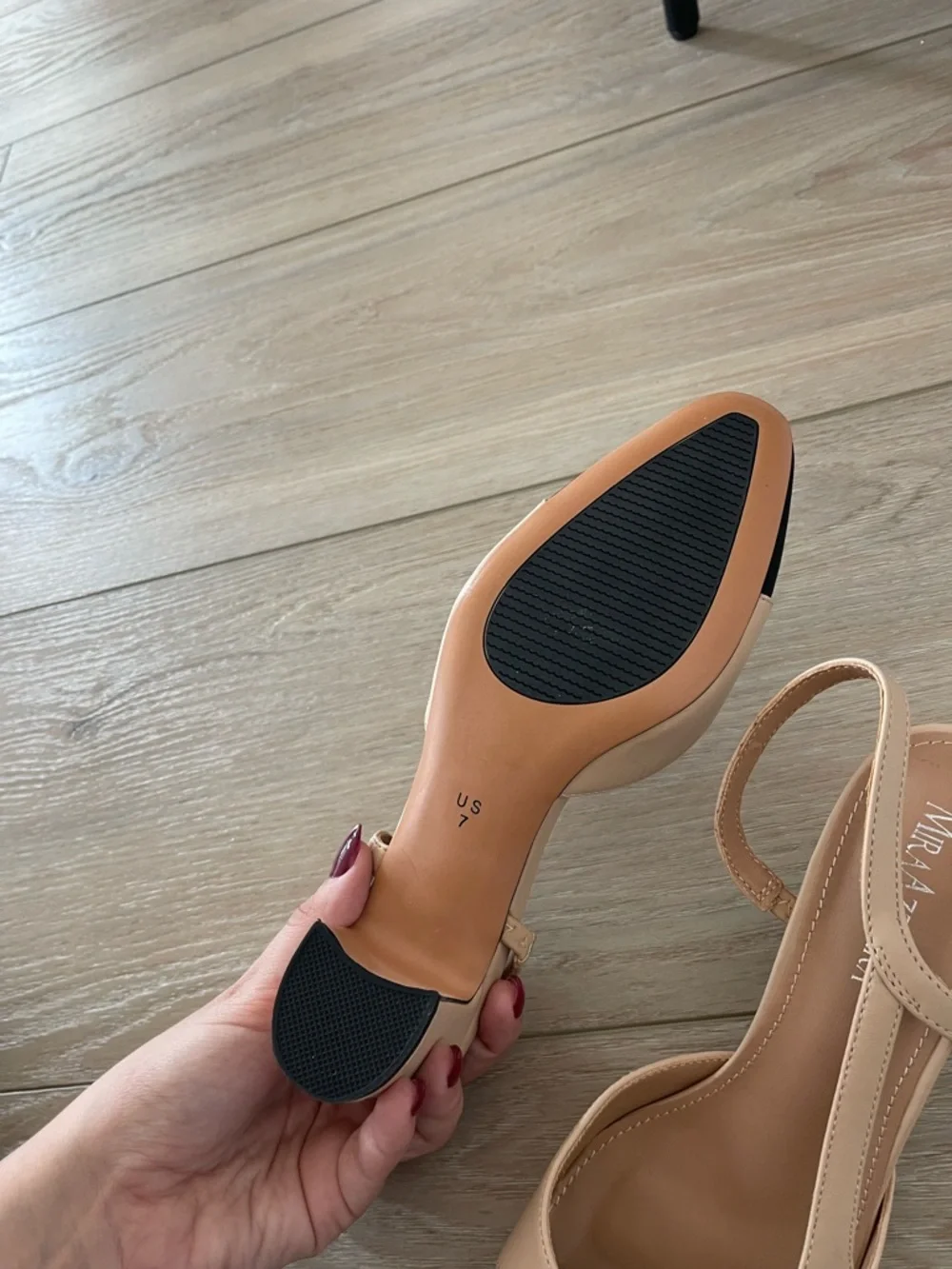 MiraAzzurra Two-Tone Beige and Black Slingback Pumps